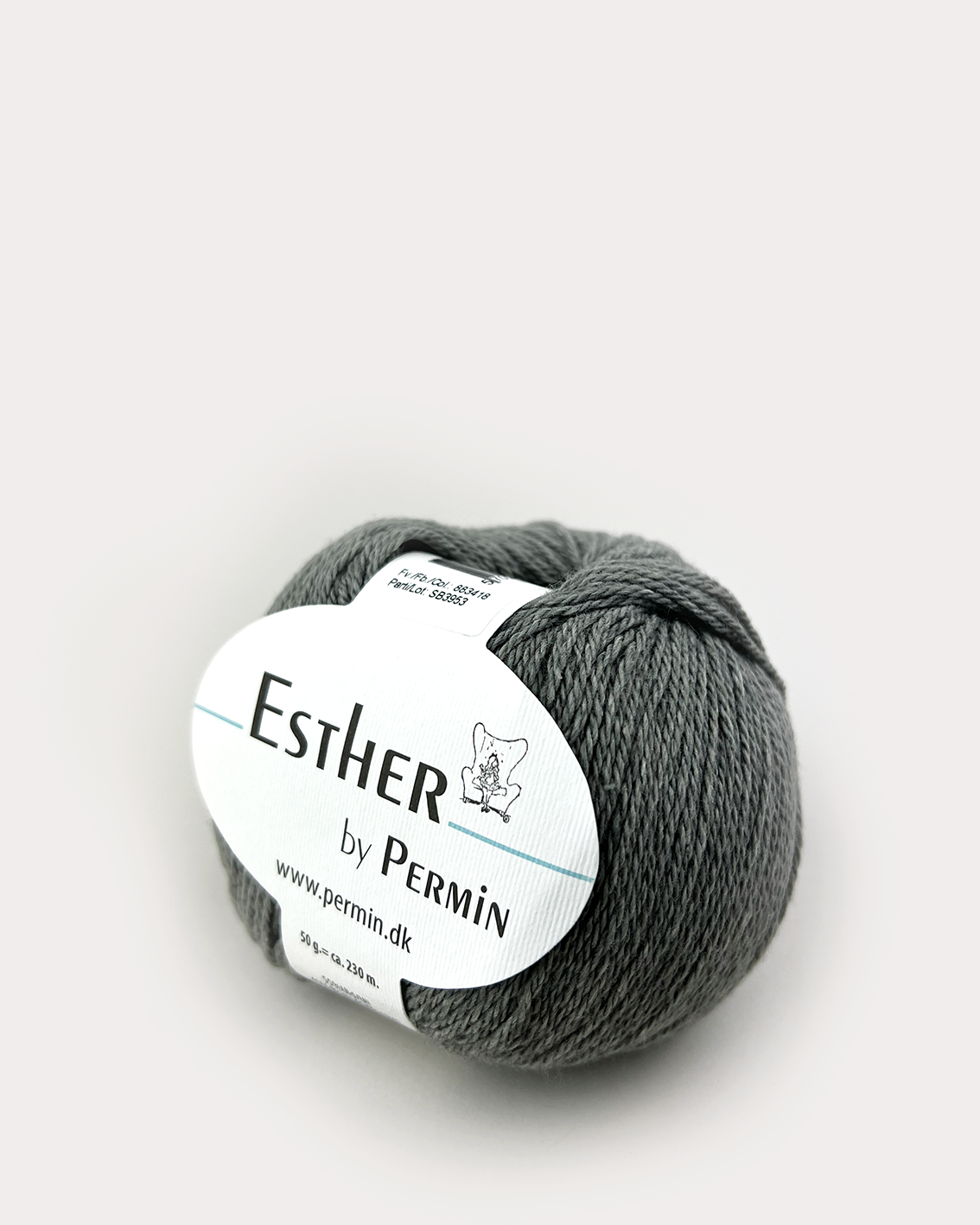 Esther Grå