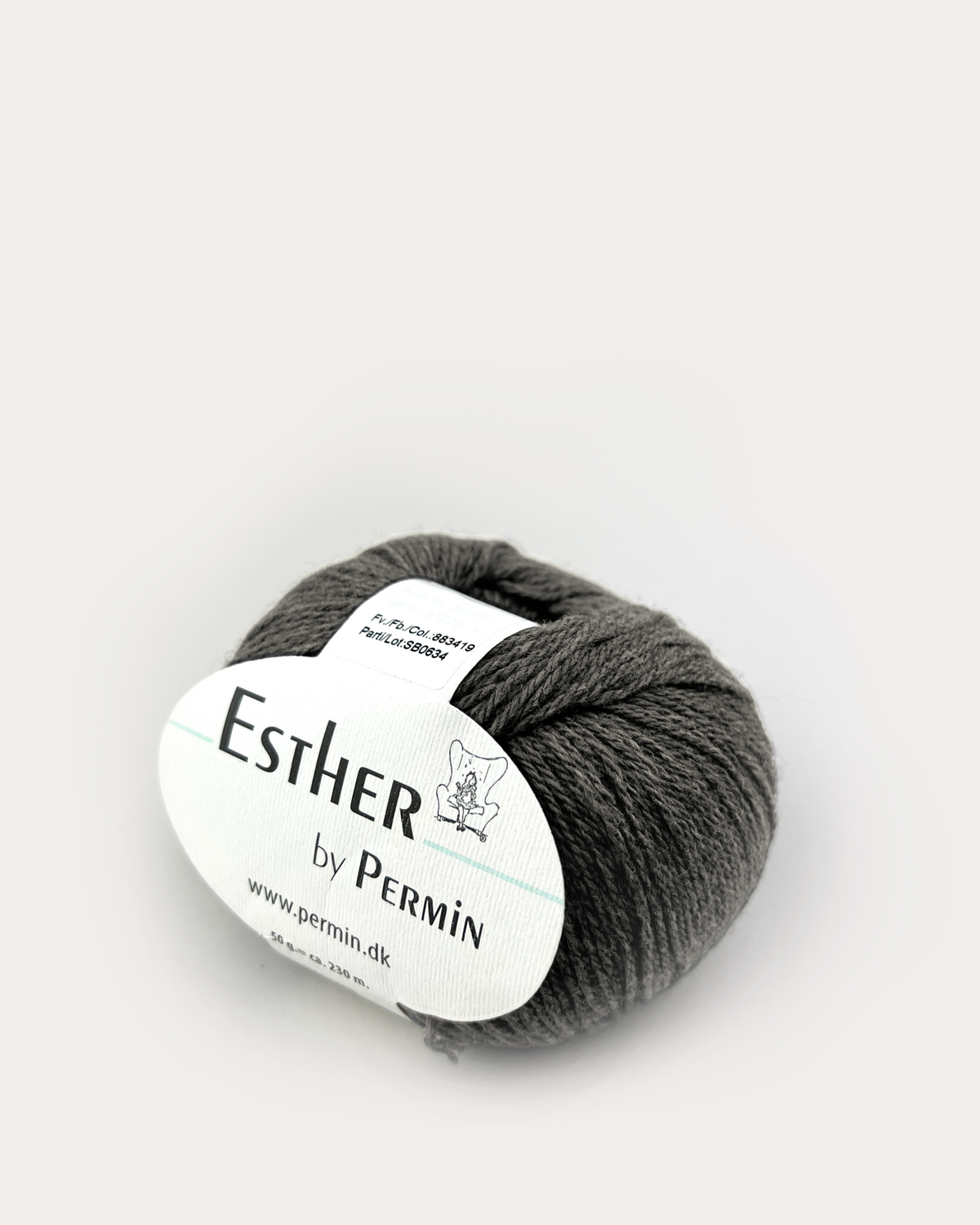 Esther Koks grå