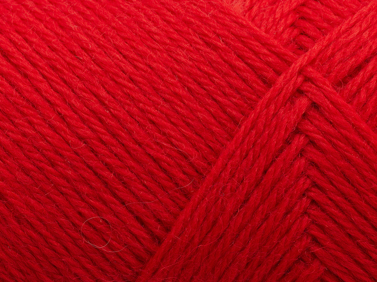 Arwetta - Geranium Red