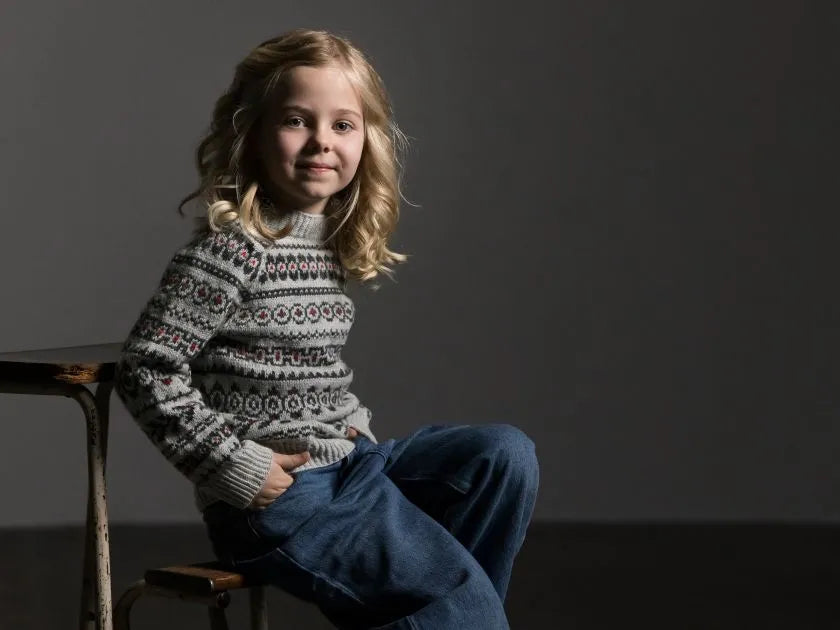 Komplet Strikkekit til Kirsten – 2 år
