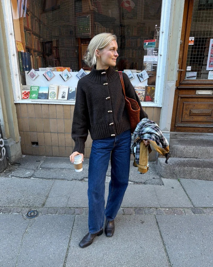 Opskrift: Hannah Jacket – dansk strikkeopskrift