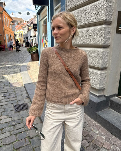 Opskrift: Ivy Sweater – dansk strikkeopskrift