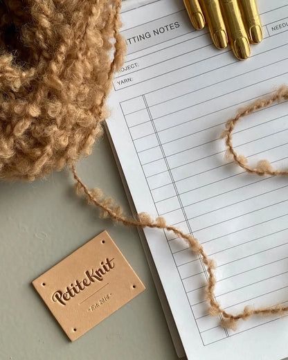 PetiteKnit Est. 2016 Læderlabel – Natur