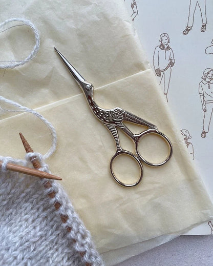 PetiteKnit Storkesaks – gylden broderisaks