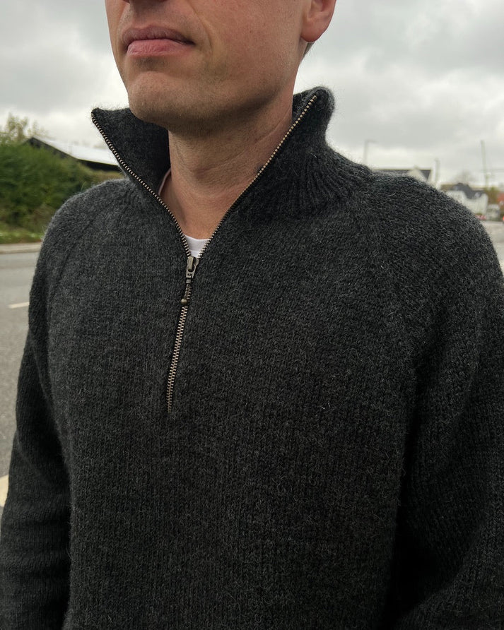 Opskrift: Zipper Sweater Light – Man fra PetiteKnit